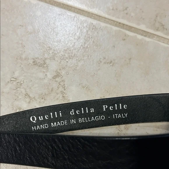 Black Leather Men's Belt - Picture 2 of 5